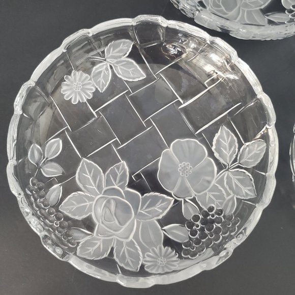 Vintage 4pc Desert Plates Basketweave Design w/ Frosted Floral Embossed  6.5" - Picture 1 of 5
